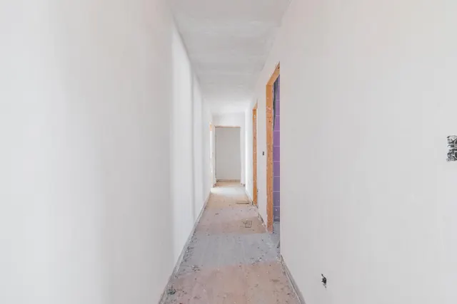 EDIFICIO EN VENTA EN MORALEDA DE ZAFAYONA — 26
