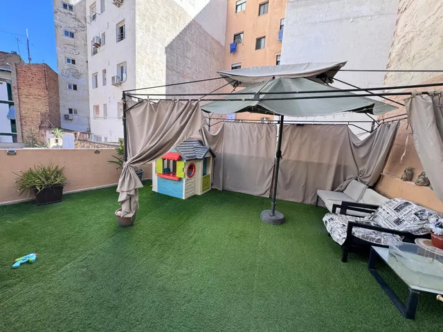 Edificio en venta en centro de Alicante (Zona Mercado Central) — 43