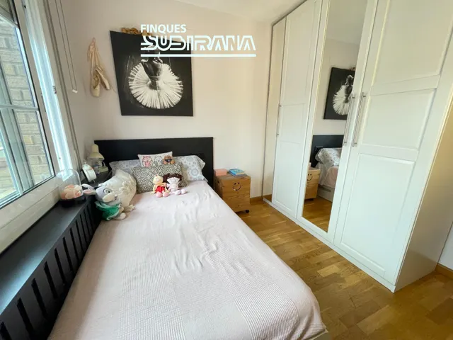Lluminós pis de 3 habitacions a la zona de la Masuca, a Igualada. — 26