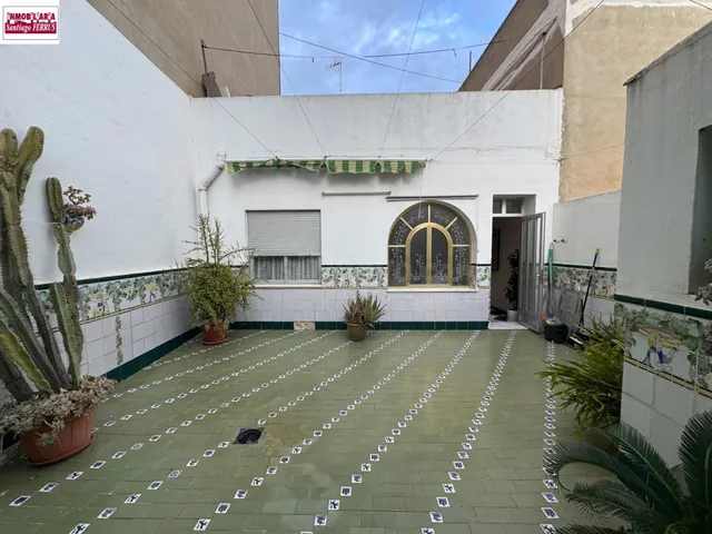VENTA DE CASA EN BENIFAIO (VALENCIA) Para entrar a vivir!! - foto 2