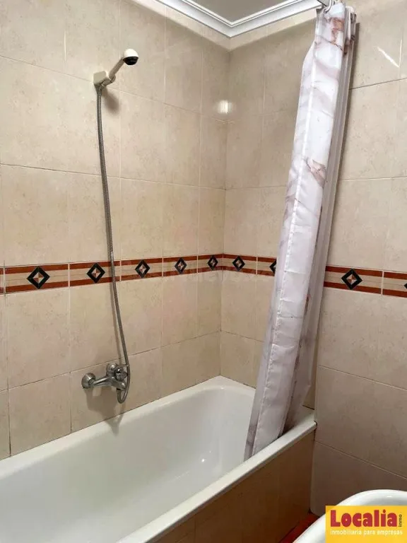 Piso con garaje y trastero en Sardinero, Santander — 13