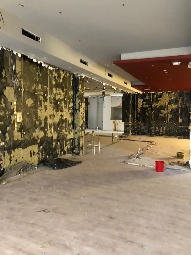 Local comercial en alquiler - Alta
