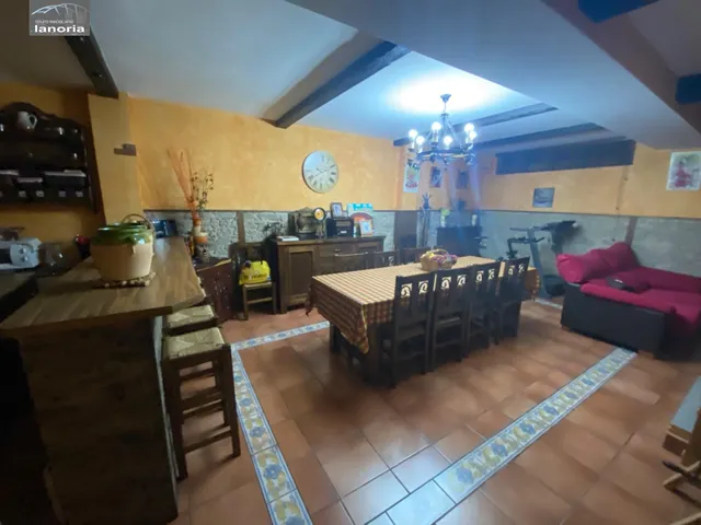 Grupo la Noria VENDE ADOSADO Amueblado y Equipado. Zona Barrio IMAGINALIA — 17