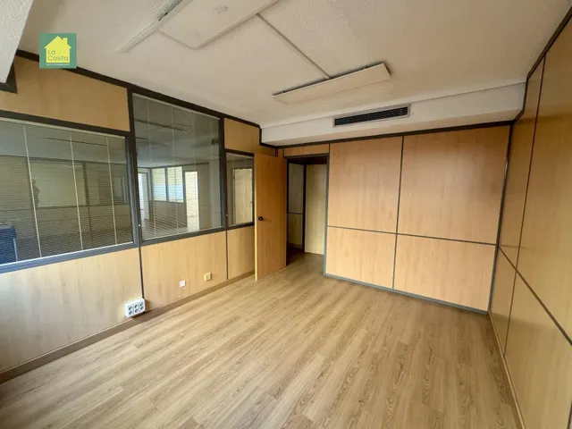 LA CASITA INMOBILIARIA ALQUILA DESPACHOS — 17