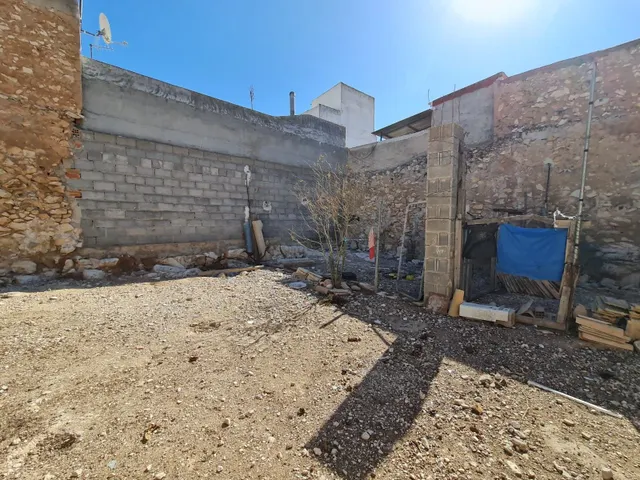 Terreno disponible en Pinoso para proyecto único — 17
