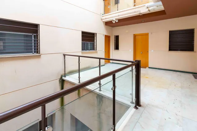 OPORTUNIDAD EN CASCO ANTIGUO — 36