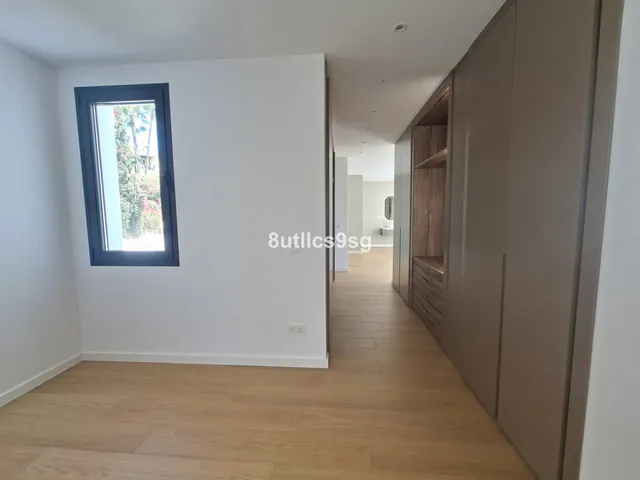 Chalet 6 habitaciones 1038m² en venta - Costa del Sol — 14
