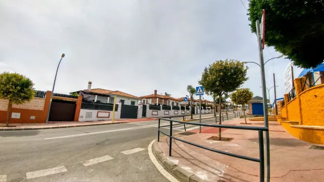 PARCELA URBANA PARA UNIFAMILIAR EN EL ROMERAL - ALHAURÍN DE LA TORRE — 37