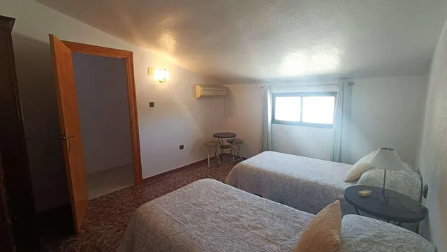 Villa 6 habitaciones 312m² en venta - Comunidad valenciana — 23
