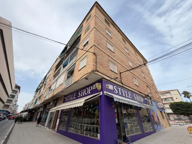 Apartamento 3 habitaciones 81m² en venta - Estacion de autobuses — 46