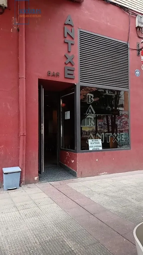 SOLOBAR TRASPASA BONITO BAR EN ANSOAIN — 13