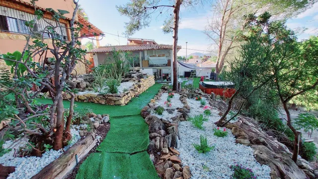Espectacular chalet independiente con piscina privada, casa de invitados y vistas en Urb. Vistabella — 16