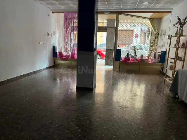 LOCAL COMERCIAL EN EL CENTRO — 2