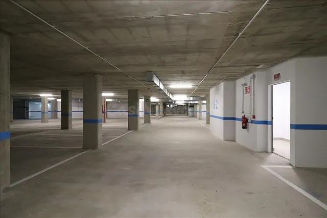 Venta de garaje en Calle Río Eo, Lugo - foto 5