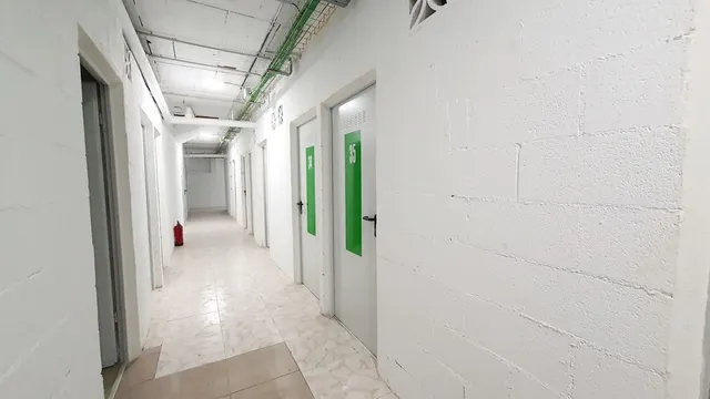 Almacén 535m² en venta - Centro — 8
