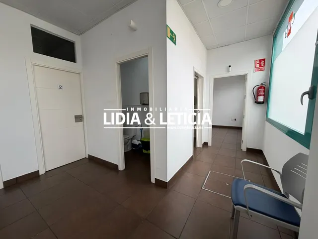 Local Comercial ideal para Consultas, Centro Médico... — 6