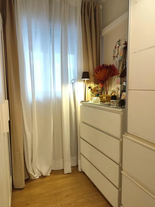 VIVIENDA REFORMADA;  CALIDAD, AMPLITUD Y UNAS VISTAS QUE MARCAN LA DIFERENCIA AL PASEO MARÍTIMO Y AL PUERTO. — 21