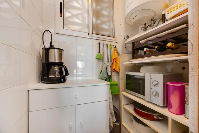 Apartamento 2 dormitorios con orientación sur y piscina comunitaria. — 11
