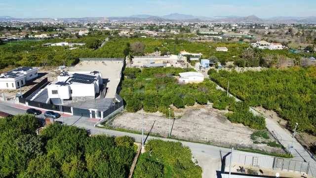 Terreno residencial urbano en Beniajan - foto 4
