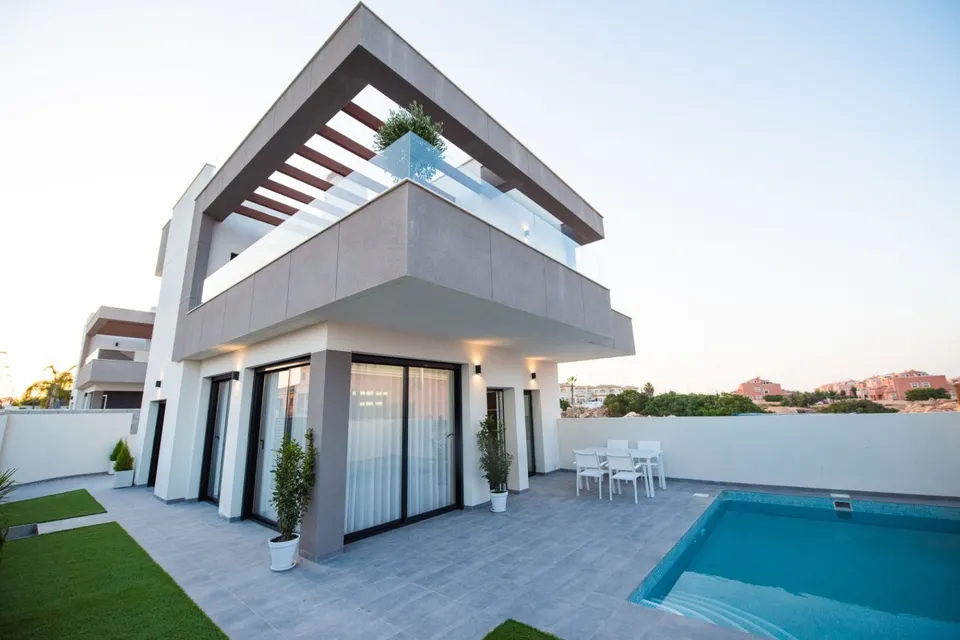 Chalet en los Montesinos