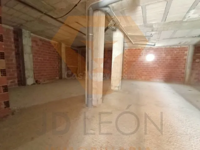 SE VENDE LOCAL COMERCIAL EN EL LLANO DE MOLINA - foto 2