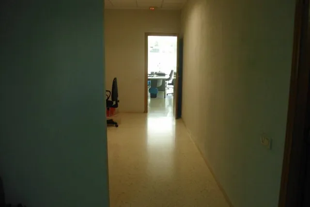 Bajo Comercial C/ Enric Valor-Ontinyent — 5