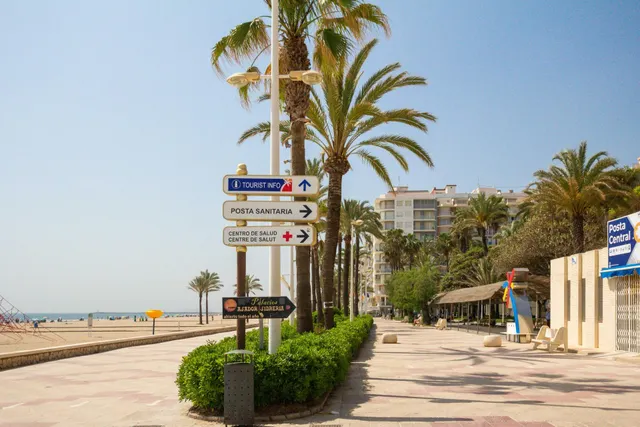 PISO REFORMADO EN ALQUILER EN CULLERA — 24