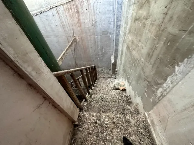 Fabrica industrial en el centro — 8