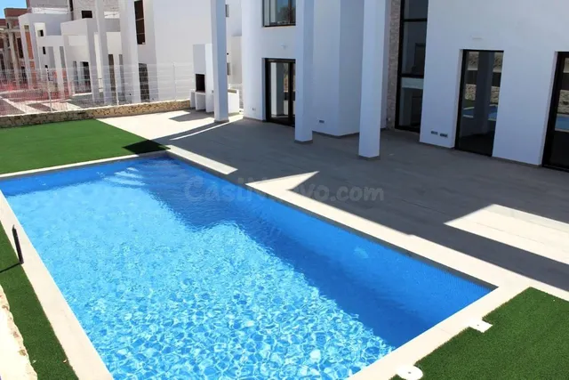 Espectacular villa llave en mano de tres plantas (234 m2 + t - foto 3