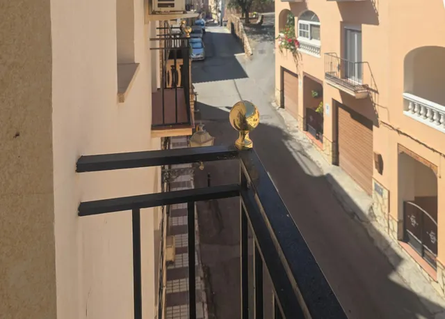 CASA CON GARAJE EN EL CENTRO DE LANJARÓN — 20