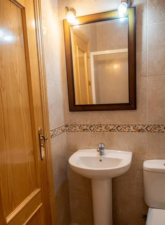Piso Luminoso y Acogedor en Alquiler en Casería de Montijo, Granada | ref: DLR00290 — 13
