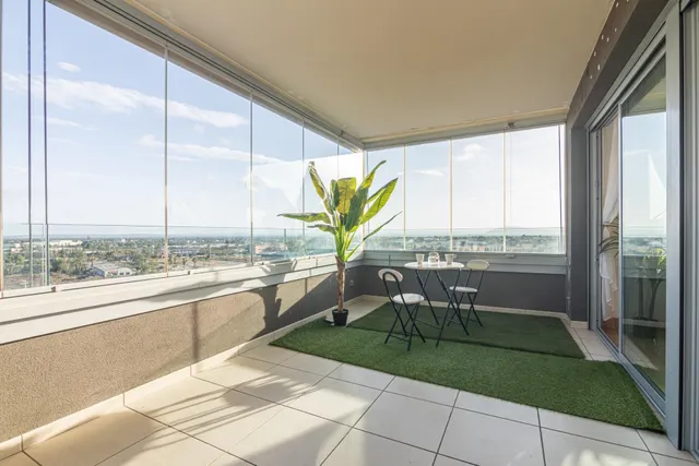 TERRAZA DE 50M, PISCINA, PLAZA DE GARAJE, TRASTERO, PISTA DE - foto 3