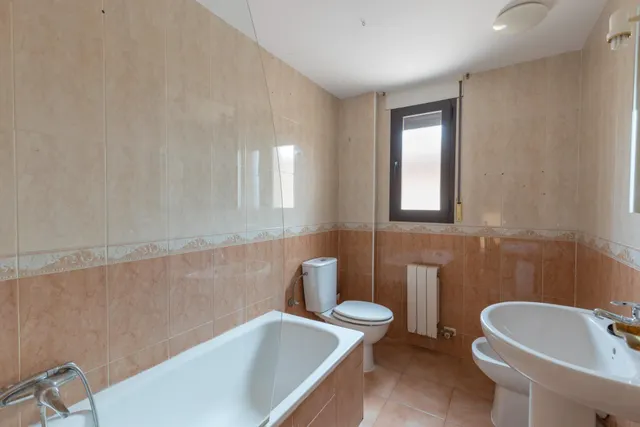 ESPECTACULAR TRIPLEX CON GARAJE Y TRASTERO EN MONACHIL — 18