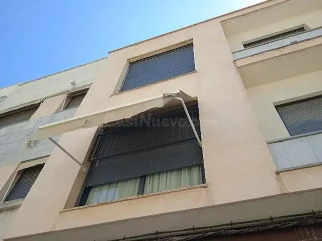 Se vende piso OKUPA en Muñoz Seca Nº 18 Sevilla (Sevilla) - foto 3