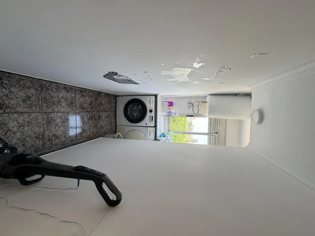 ENCANTADOR CHALET CON PARCELA A ESCASOS METROS DEL MAR — 23