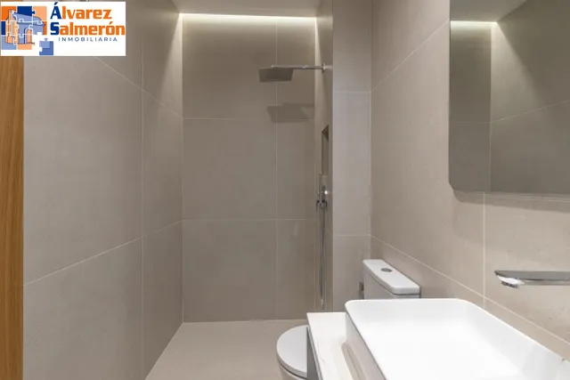 Moderno estudio tipo loft en urbanización villa pineda - zona villarejo — 14