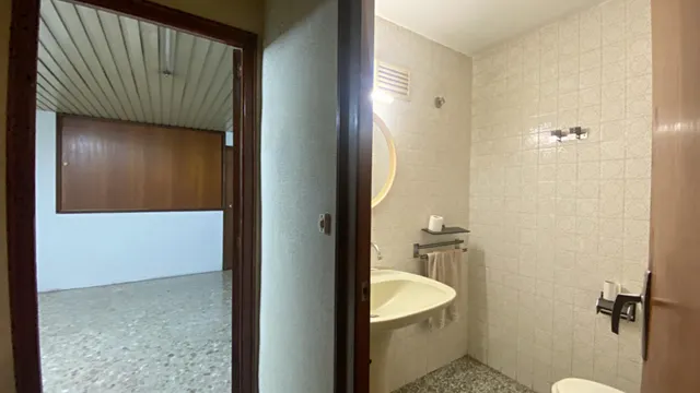 Local comercial zona centro Alicante - entreplanta+planta baja+sotano — 12