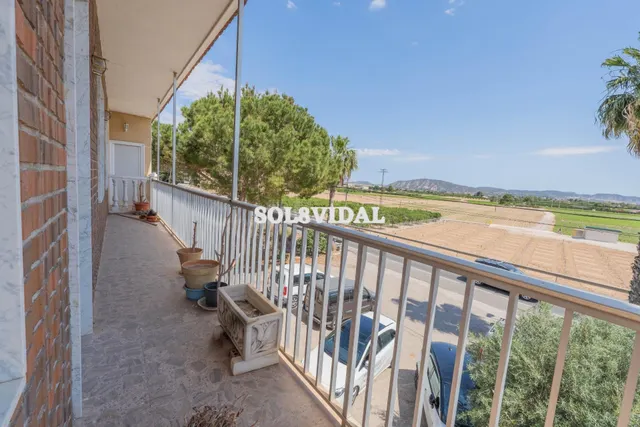 SOL8VIDAL VENDE CASA CON PARCELA - foto 2