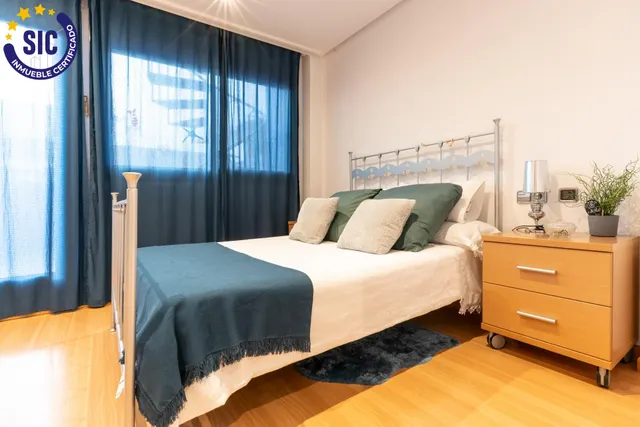 Exclusiva casa en calle Alacuás: espacio, diseño y máximo confort — 29