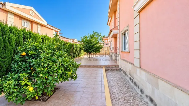 Exclusivo chalet pareado de esquina en la urbanización mira la costa – sierra helada, Benidorm — 19