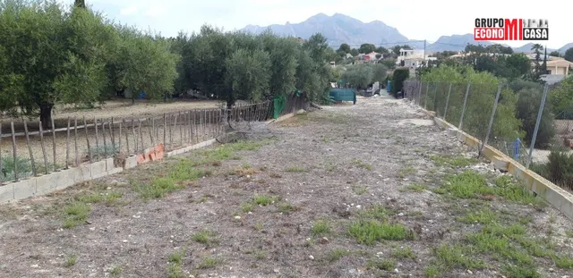 Suelo Urbano en Busot, Alicante — 4