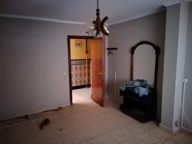 ESPACIOSA CASA UNIFAMILIAR EN LA BAJADILLA — 15