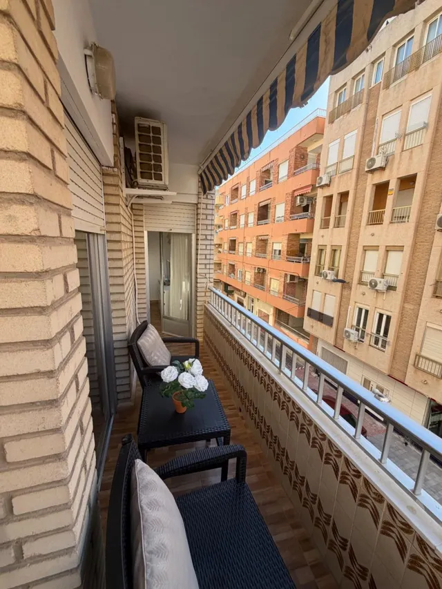 Apartamento 3 habitaciones 90m² en venta - Estacion de autobuses — 25