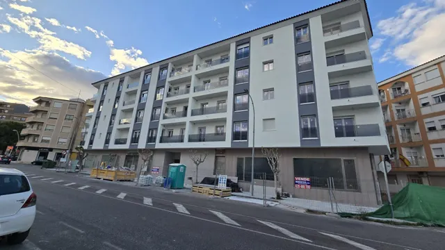 Espectacular piso a estrenar con 2 habitaciones, 2 baños y balcón. — 2