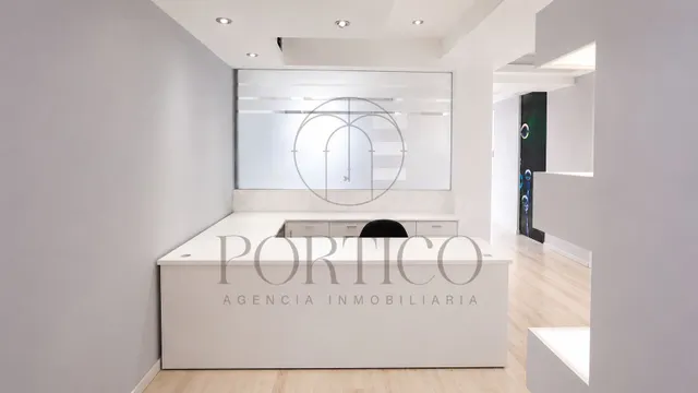¡Gran Oportunidad! Amplio local en O Porriño.