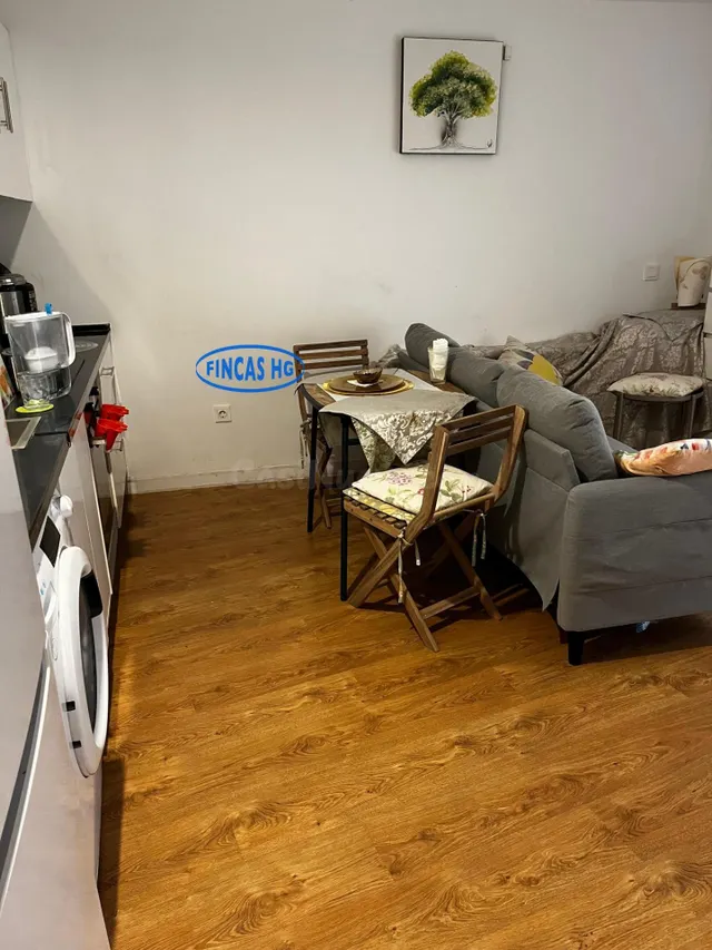 Estupenda y encantadora vivienda situada a pocos metros de l - foto 5