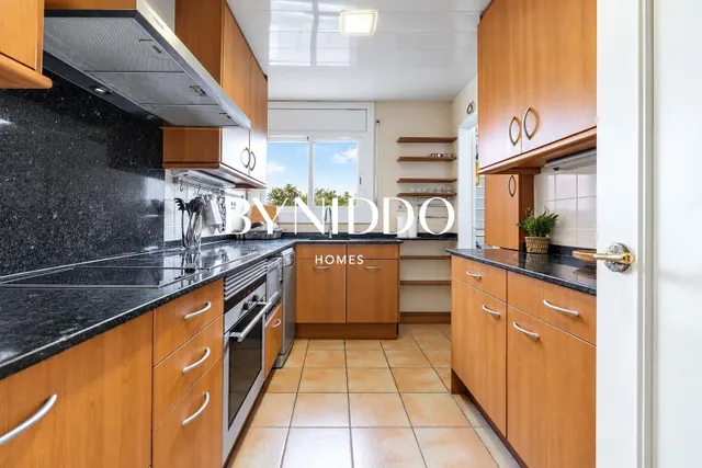 ESPECTACULAR PISO EN RAMBLA RIBATALLADA — 18