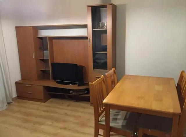 Piso en venta en Sierra Nevada, Granada,con terraza, garaje, trastero y piscina — 3