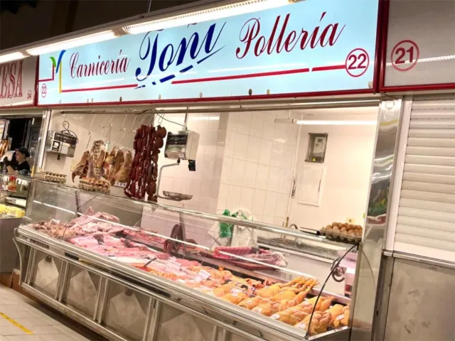 traspaso de carniceria en pleno funcionamiento