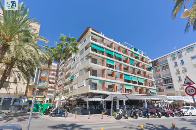 Piso 3 dormitorios en pleno centro del Almuñécar junto a la 